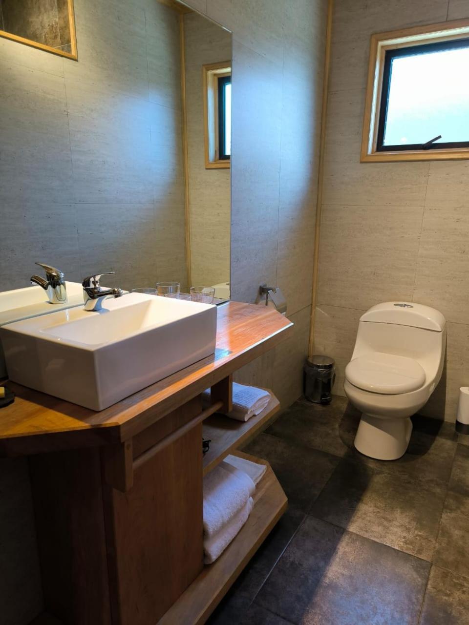 קוצ'רנה Hotel Ultimo Paraiso מראה חיצוני תמונה